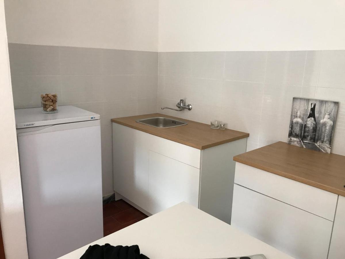 Europa Apart Bed and Breakfast Castanheira de Pera Exterior foto
