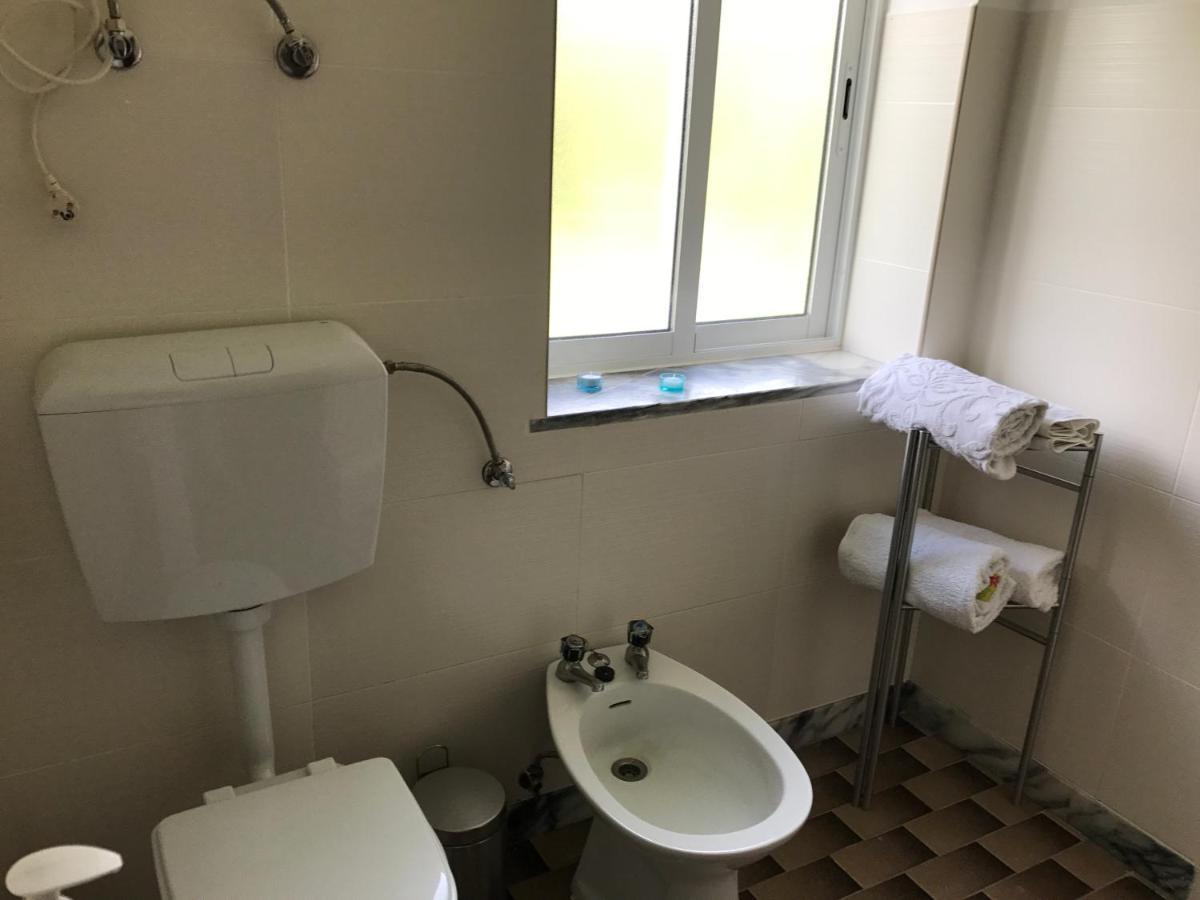 Europa Apart Bed and Breakfast Castanheira de Pera Exterior foto
